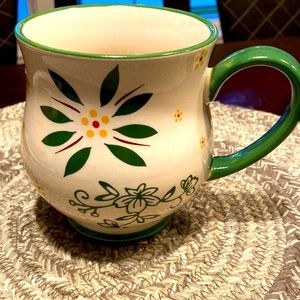 Temp-tations by Tara Old World Style pattern GREEN, Footed Coffee Mug 16oz